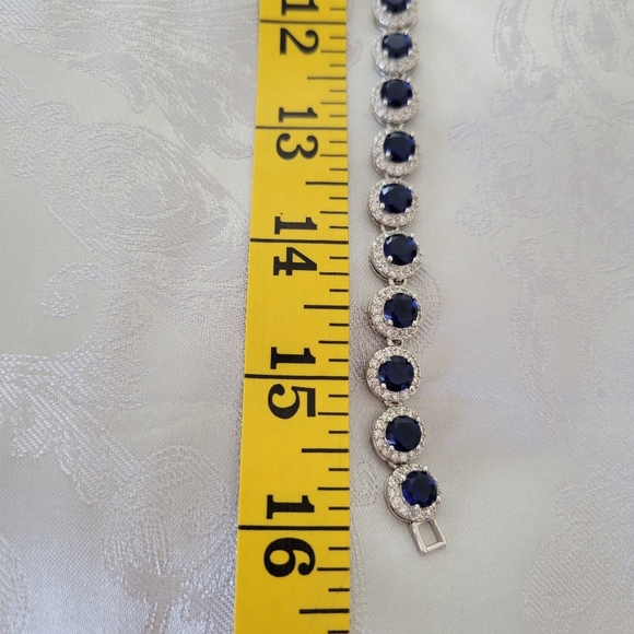 Vintage Beautiful Jewelry Set Necklace Is 18" Bracelet 7" - Picture 12 of 15